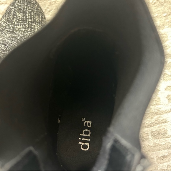 Diba black and white tweed heeled Chelsea ankle boot size 8.5 - Picture 5 of 7